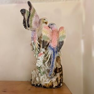 Colorful Ceramic‎ pastel Antique Large Parrot McCaw Love Bird Figurine Statue